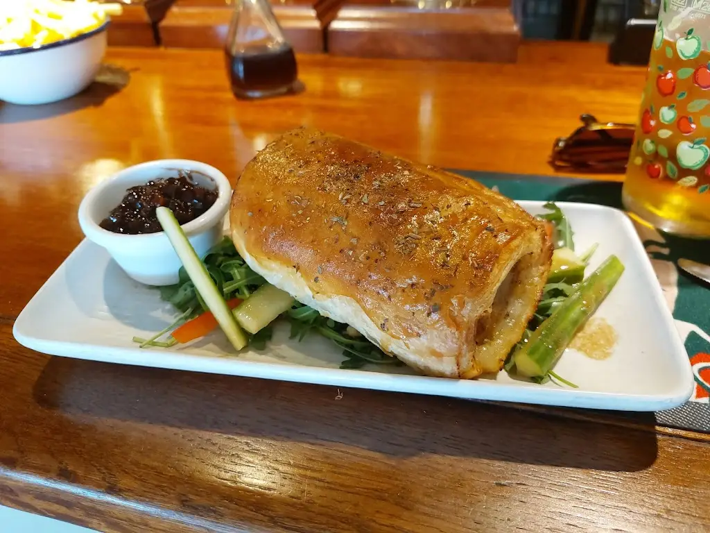 Vincent Bevan_The Wheel Inn,_Burwash_recensione