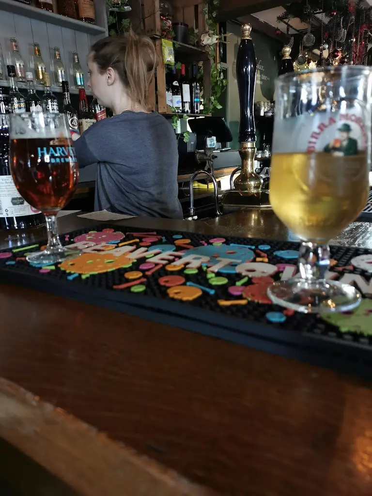 Menu_The White Hart Buxted_Buxted_imagen_3