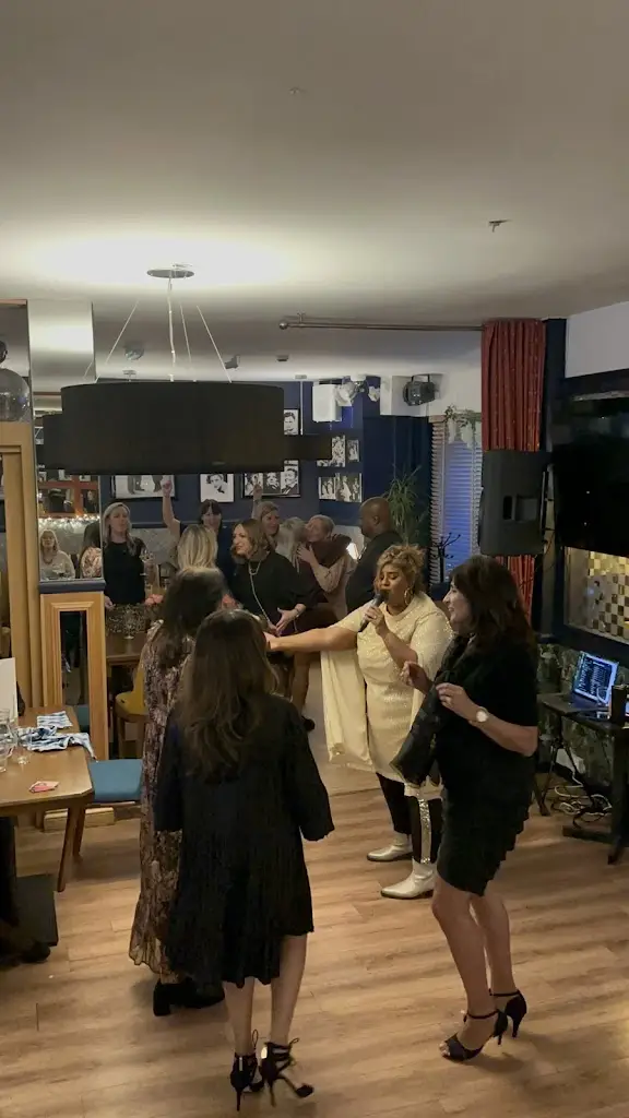 Sanchia Hall_Blue Check Restaurant_Bushey_review