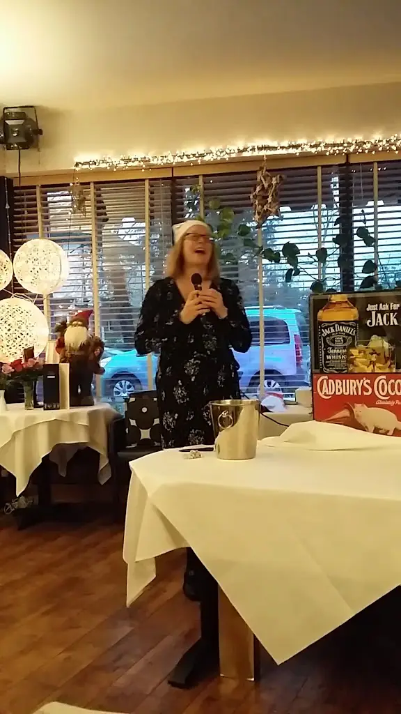 Blue Check Restaurant_Bushey_slider_image_2