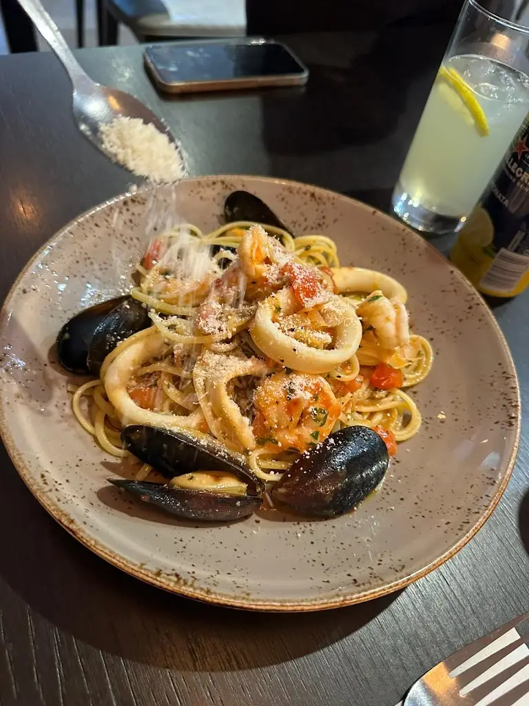 Menu_Bella Rosa_Bushey_image_7