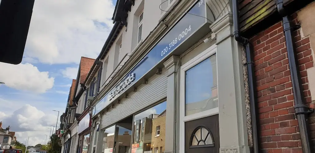 whY2G_Barracuda_Bushey_reseña