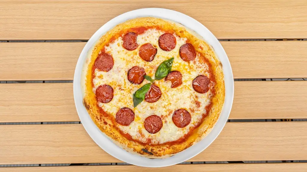 Luxe Restaurant & Bar_Bushey_slider_image_3