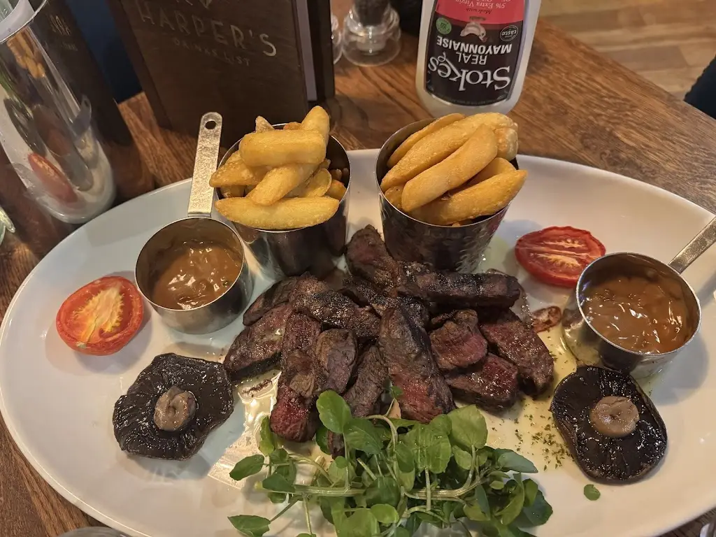 Amy Mitchell_Harper’s Steakhouse & Bar Swanwick Marina_Bursledon_review