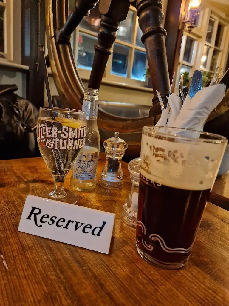 Menu_The Old Ship_Bursledon_image_5