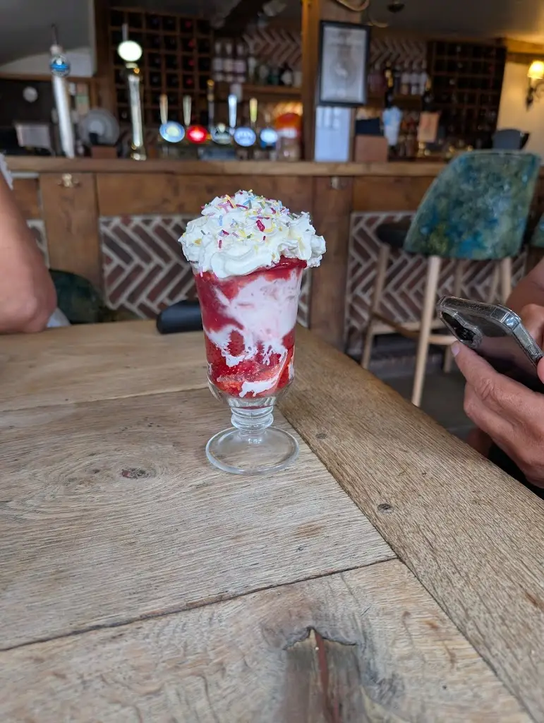 David Napier_The Bugle Hamble_Bursledon_review