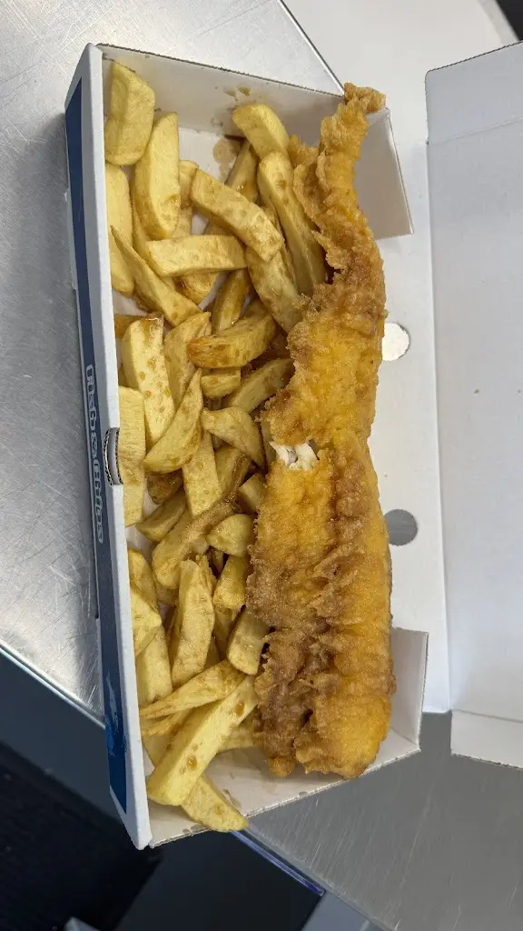 Milad Abdulrahman_Range Fish & Chips_Bursledon_review
