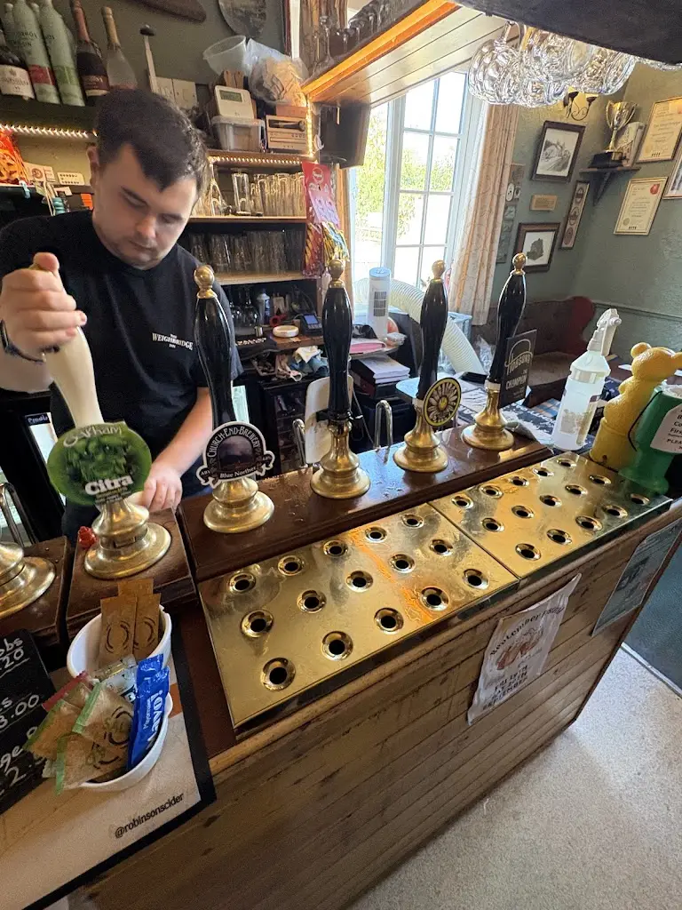 Tom Bird_The Weighbridge Inn_Alvechurch_reseña