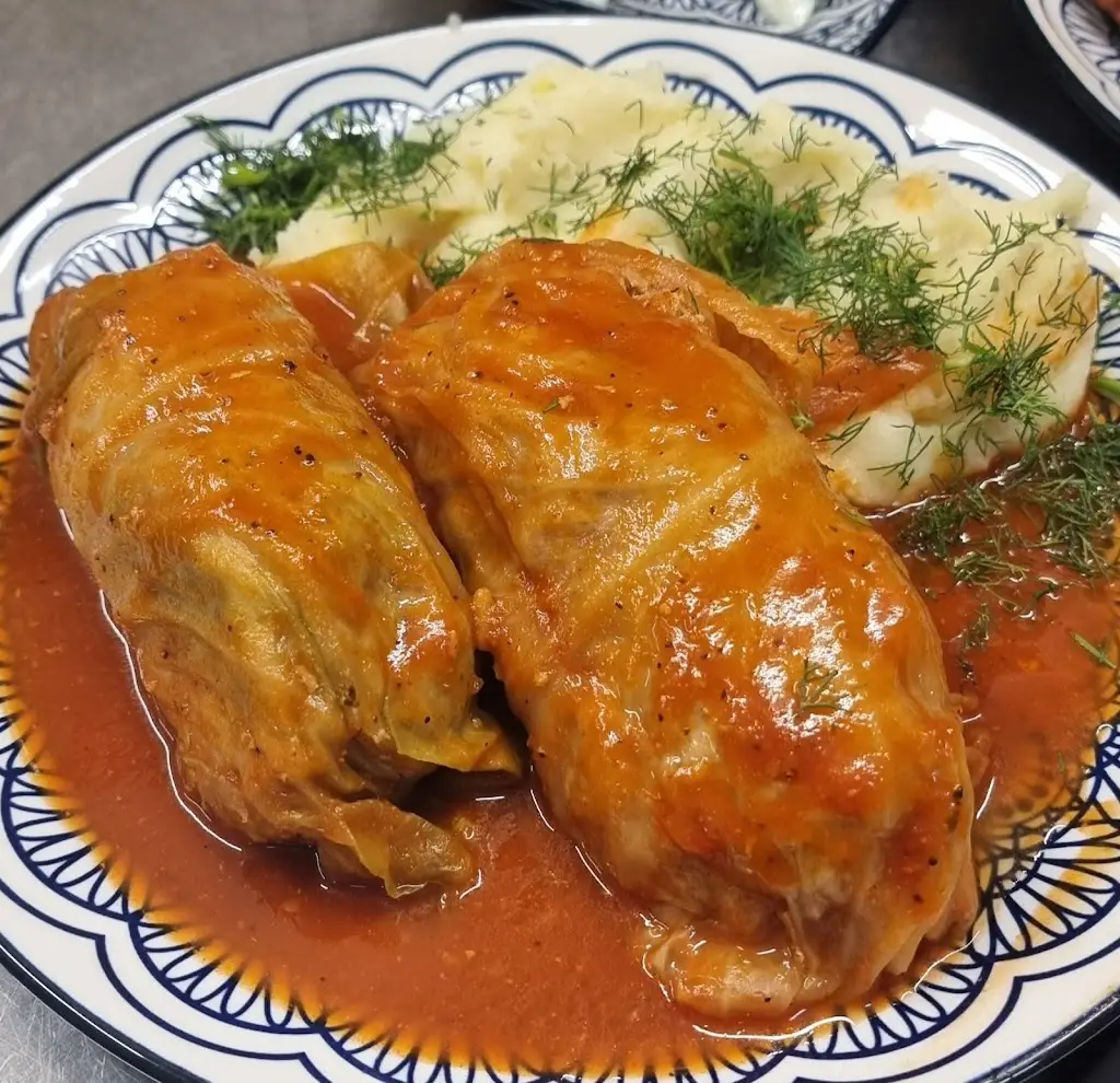 Golden Piggy Restaurant_Burngreave_slider_image_3