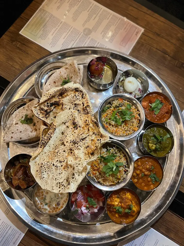 5Tara Sheffield - Duke Street_Burngreave_slider_image_3