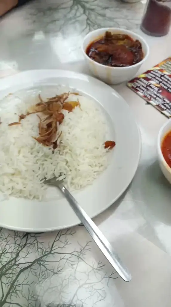 Nergiz_Burngreave_slider_image_2