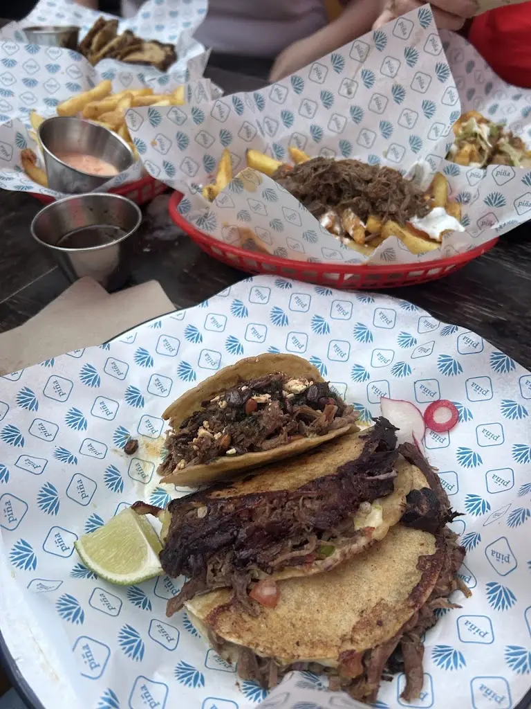 Kayleigh Hoyland_piña_Burngreave_review