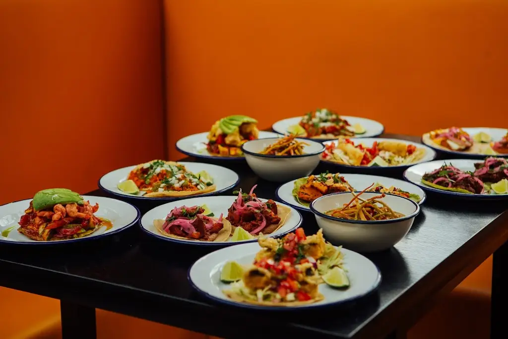 piña_Burngreave_slider_image_3