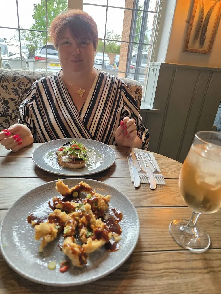 MJW FN Theories_Peacock Inn_Alvechurch_review