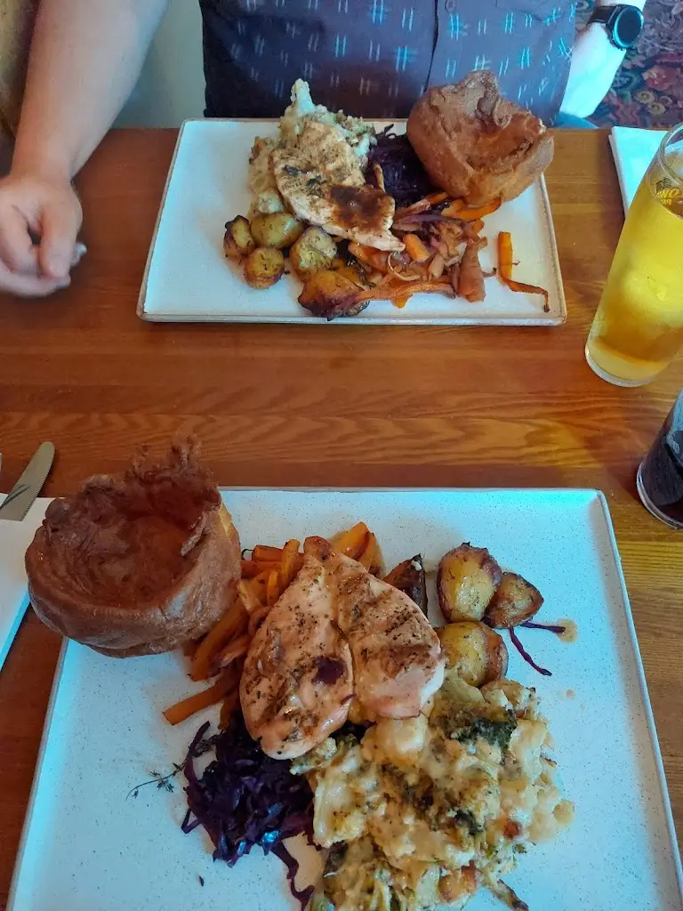 Menu_The Coach and Horses_Cadnam_image_5