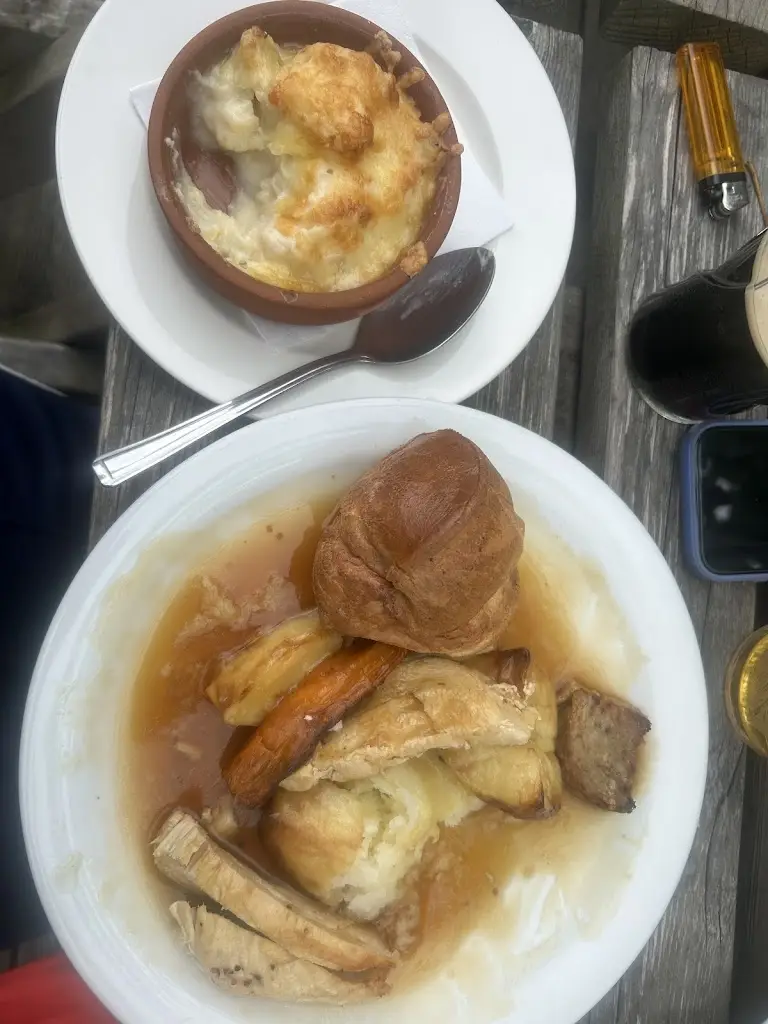 Hannah Millward_The Coach and Horses_Cadnam_review