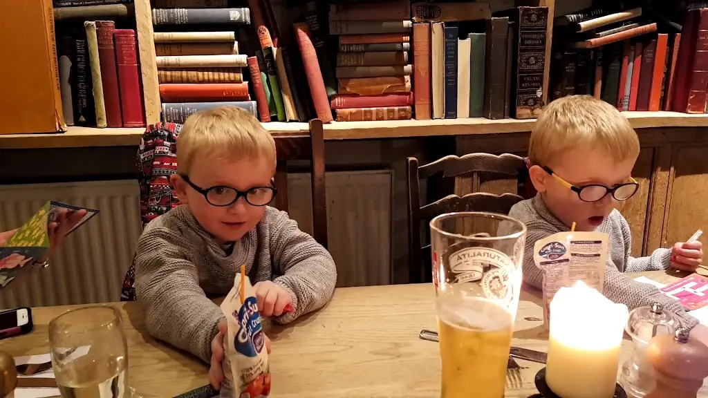 The Empress of Blandings Pub & Restaurant, Cadnam_Cadnam_slider_image_2