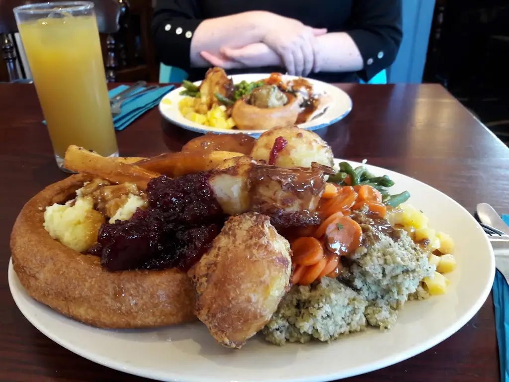 Menu_The Haywain_Cadnam_image_7