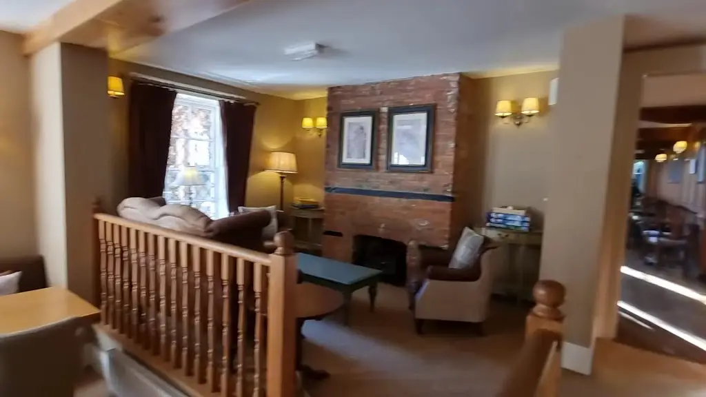 Bartley Lodge Hotel restaurant in Cadnam