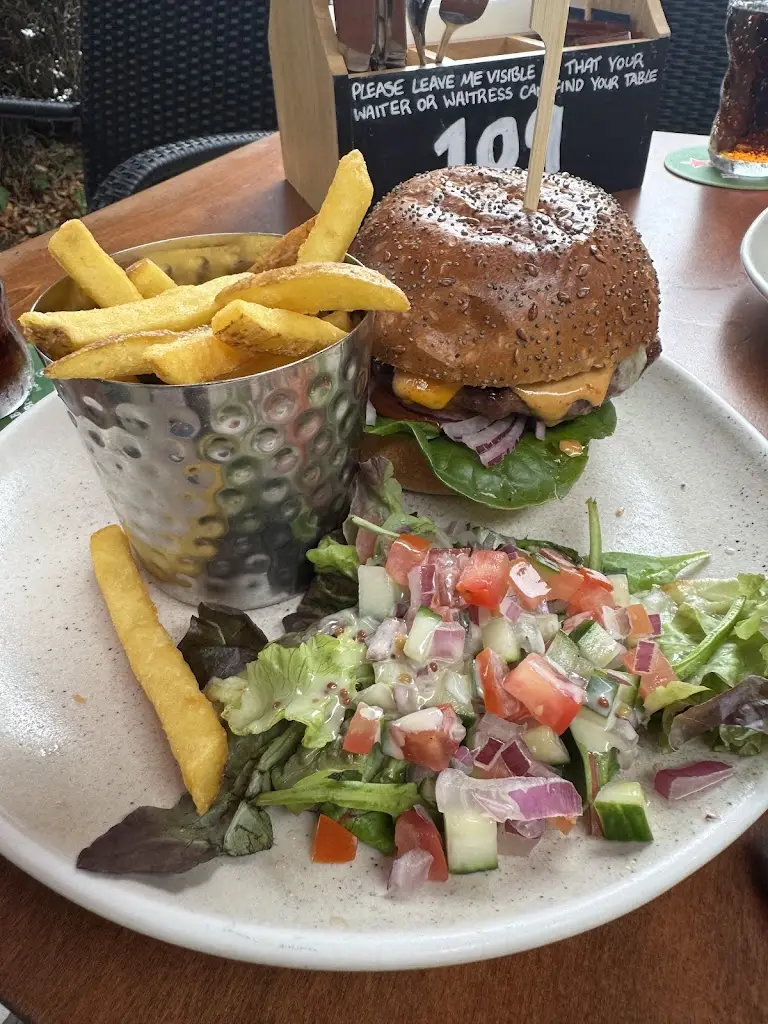 Craig P_The Bell Inn, New Forest_Cadnam_review