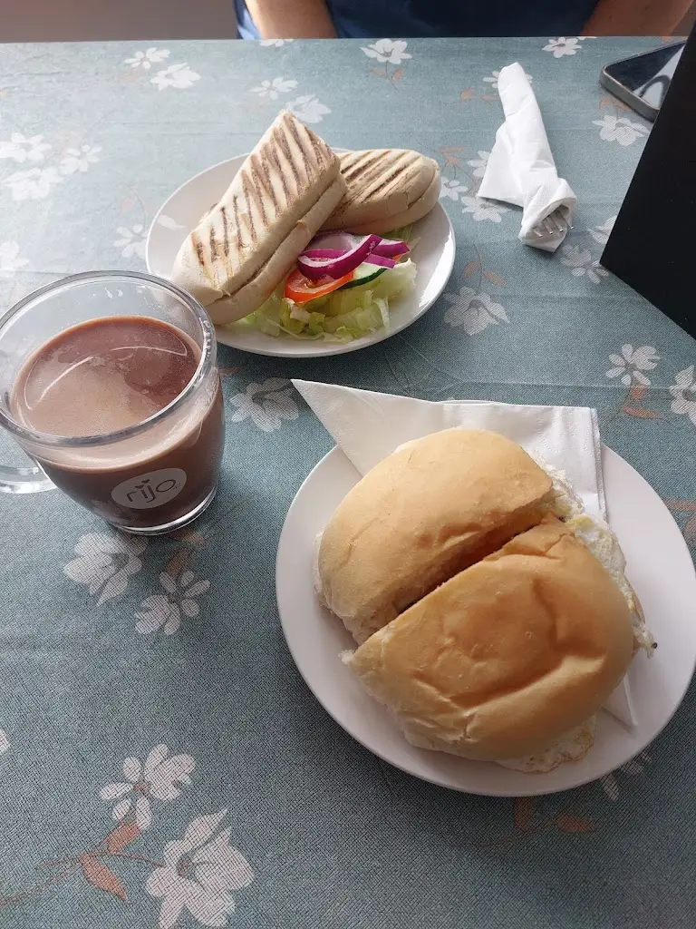 Sophie Maxwell_Woody's Burtonwood_Burtonwood_review