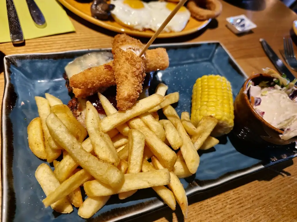 Menu_Harvester Apollo - Warrington_Burtonwood_image_9