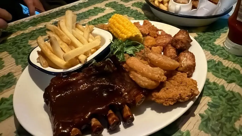 Cheryl Cheryl_The Seven Woods_Burtonwood_review