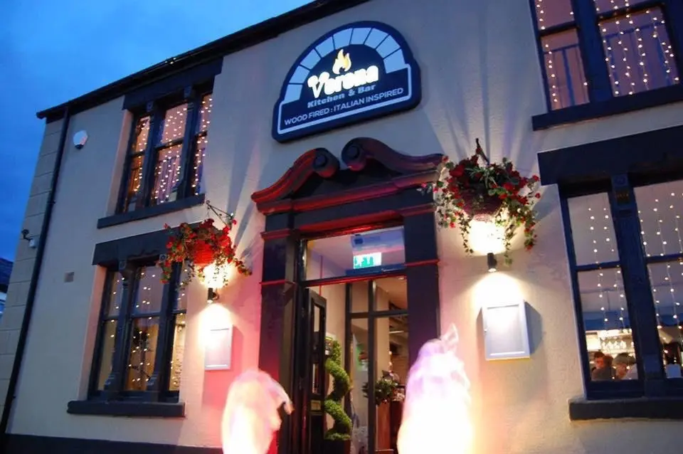 Verona Kitchen & Bar,_Burtonwood_slider_image_1
