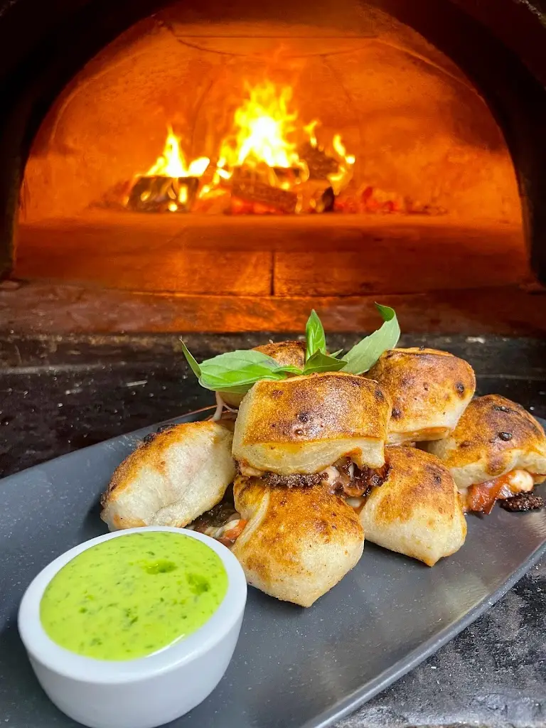 Verona Kitchen & Bar,_Burtonwood_slider_image_3