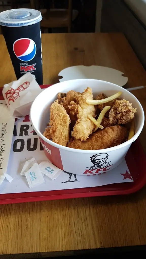 Menu_KFC Burtonwood - M62 East Services_Burtonwood_image_5