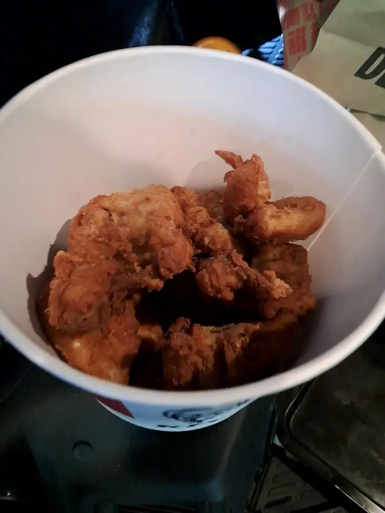 KFC Burtonwood - M62 East Services_Burtonwood_slider_image_2