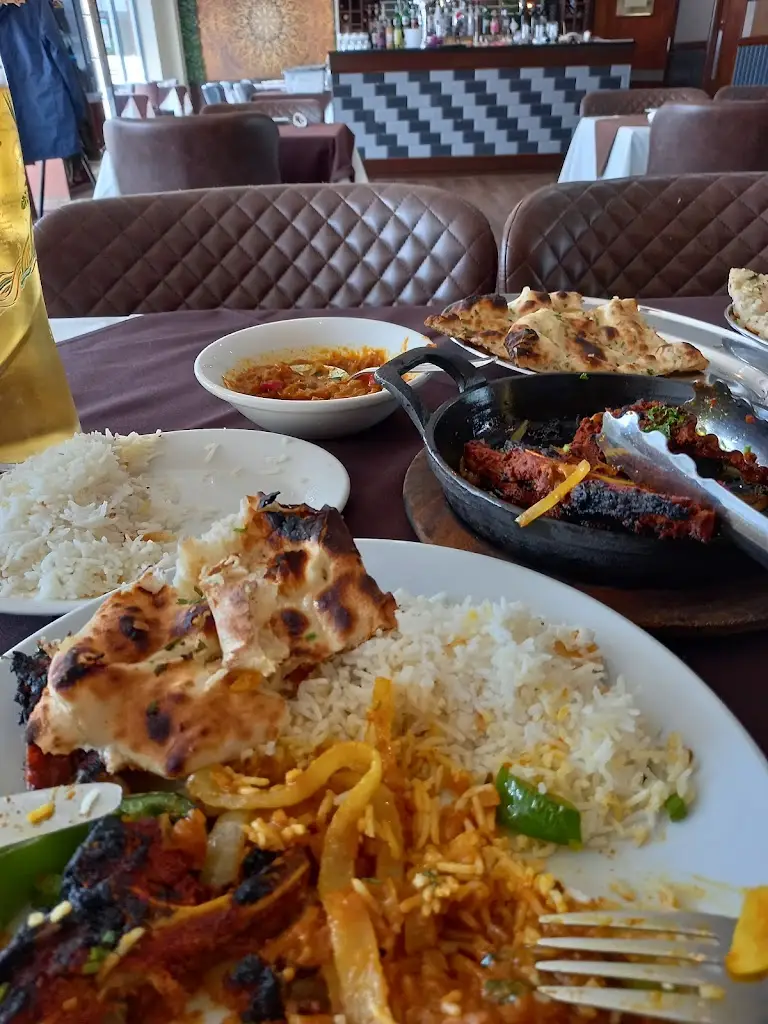 Menu_Bombay 8 Indian Restaurant_Burtonwood_image_6