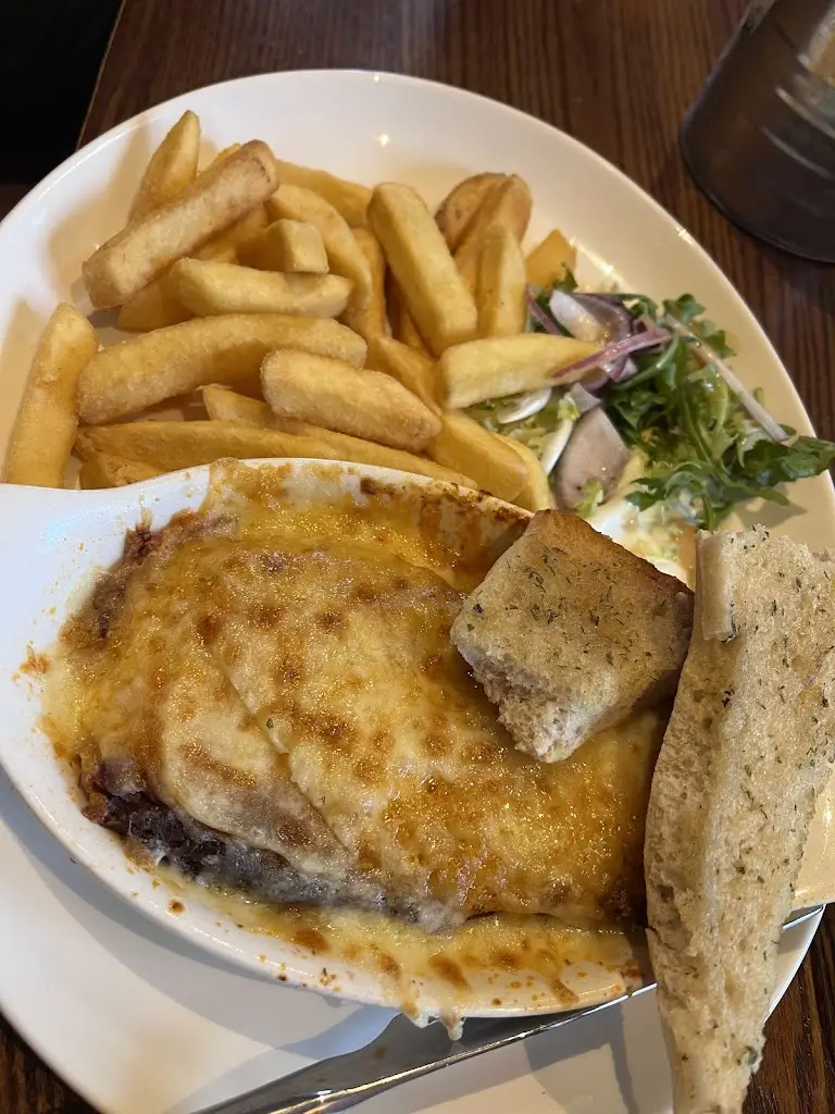 Menu_Chapelford Farm - Farmhouse Inns_Burtonwood_image_9