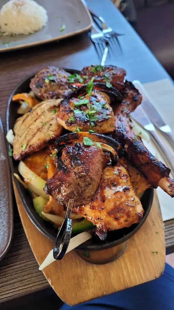 Menu_Leo's Bar & Grill_Burtonwood_image_7