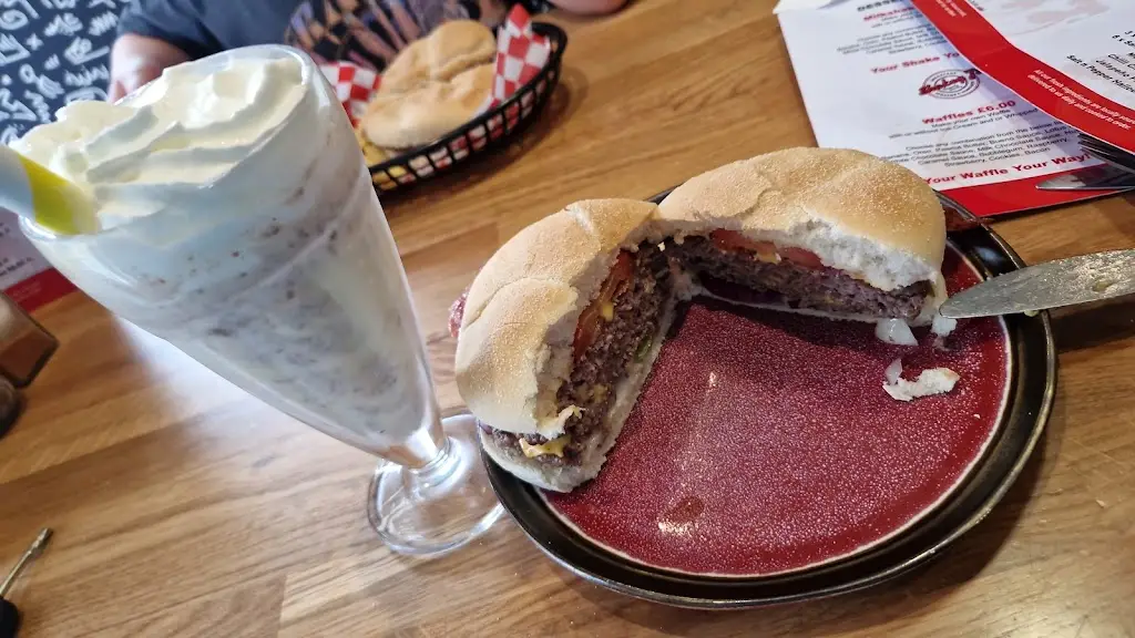 Menu_Shakey J's Family Dining_Burtonwood_immagine_8