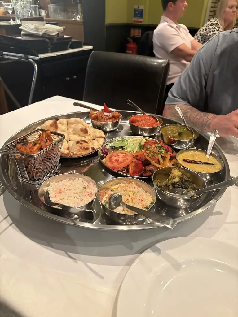 eryn roberts_Kushboo_Burton Latimer_review