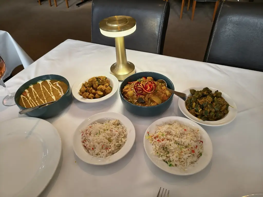 Kushboo_Burton Latimer_slider_image_2