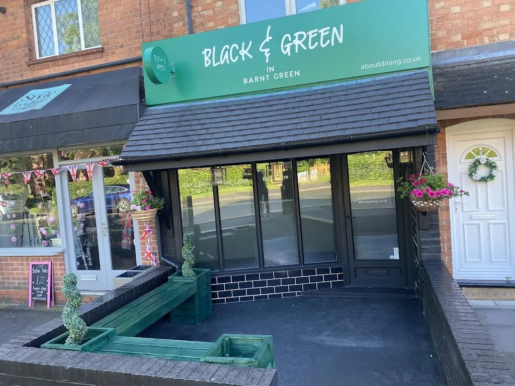 Black and Green restaurant in Alvechurch