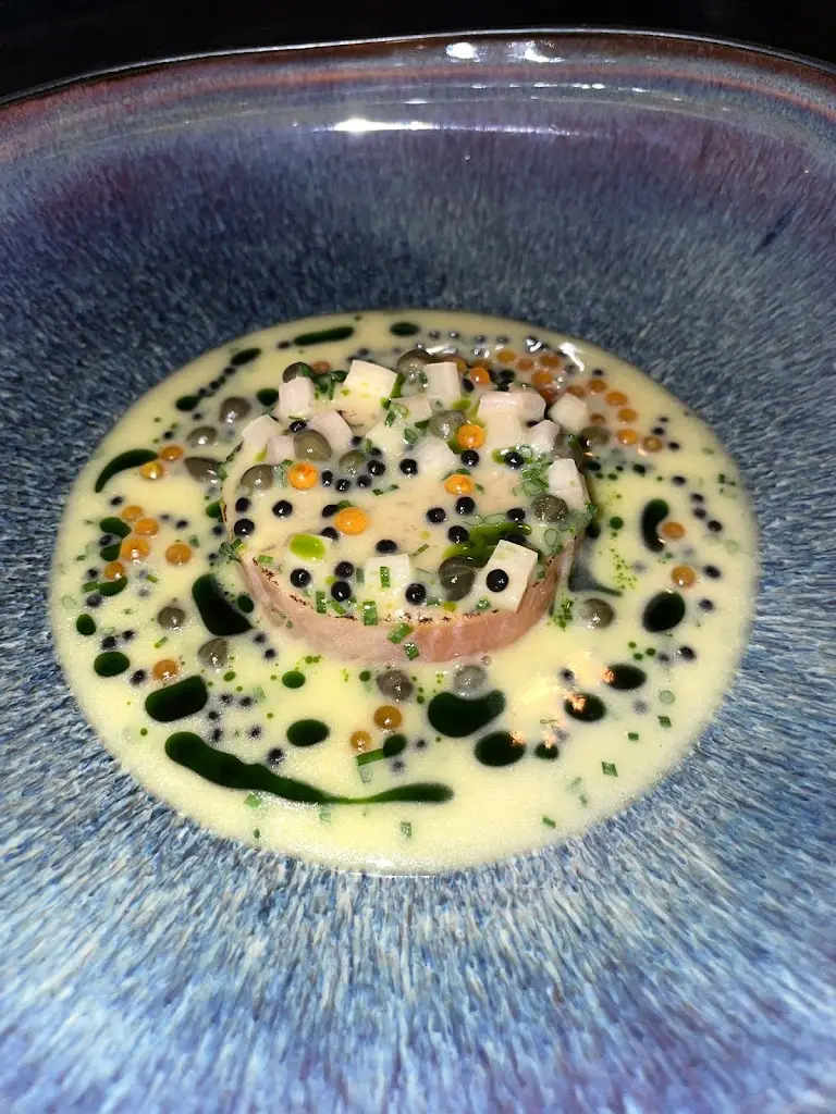 Black and Green_Alvechurch_slider_image_3