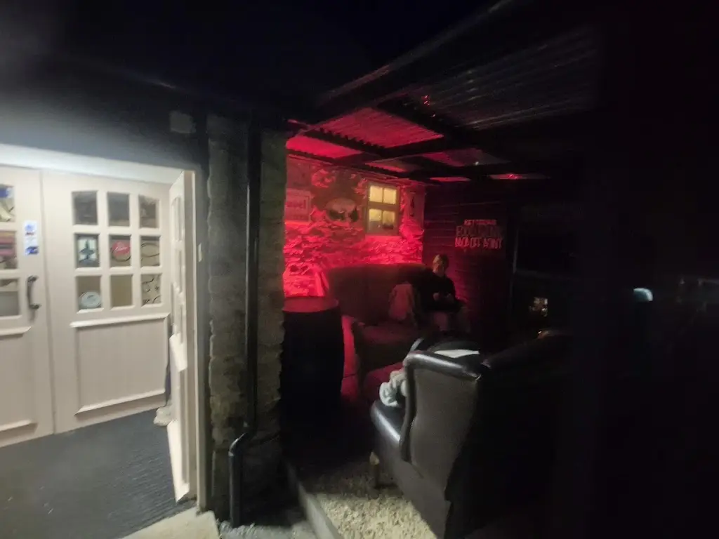 Nathan_The Red Lion_Burton Latimer_review