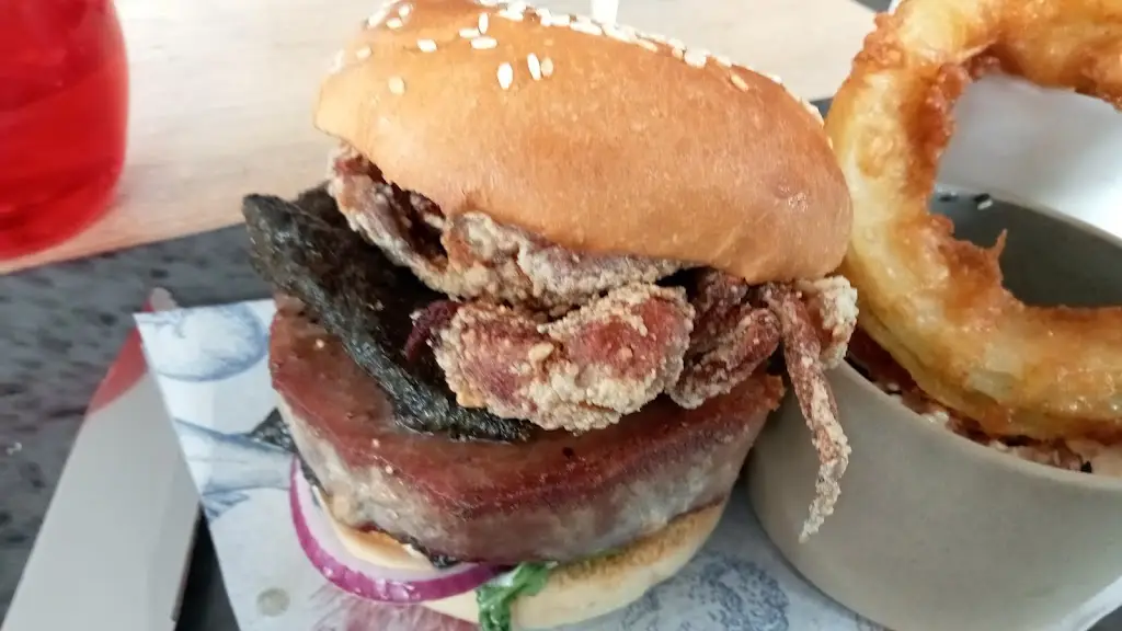 Rob_The Red Lion_Burton Latimer_review