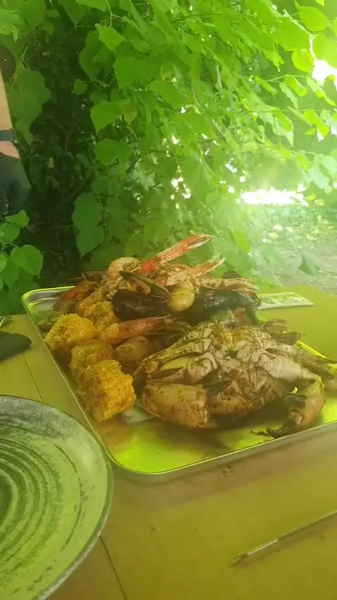 The Red Lion_Burton Latimer_slider_image_2