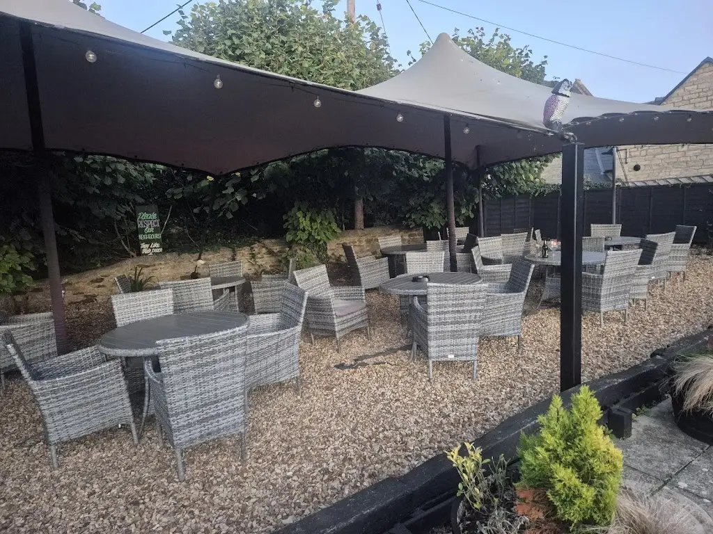 The Red Lion_Burton Latimer_slider_image_3