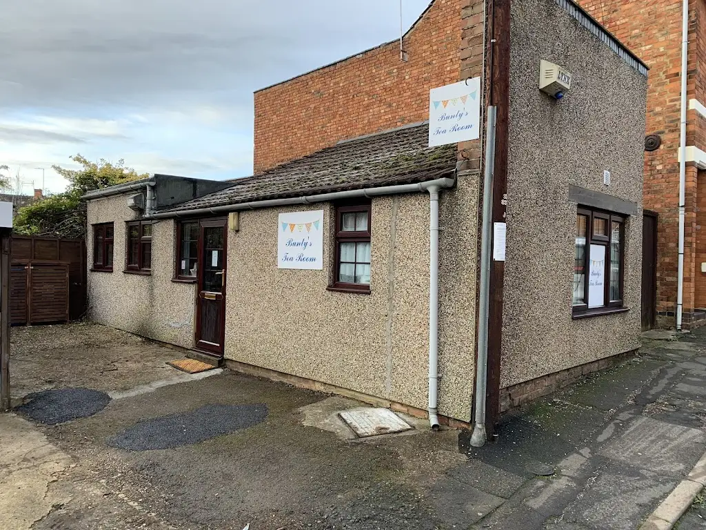 Bunty's Tea Room restaurant in Burton Latimer