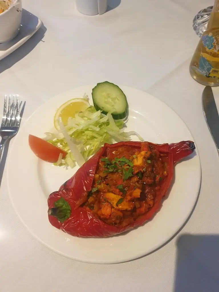 Menu_Nazreen _Burton Latimer_image_7