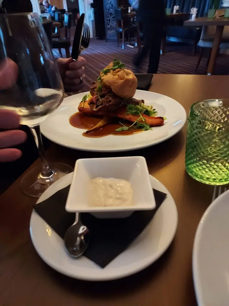 Menu_Vines Brasserie_Burton Latimer_image_1