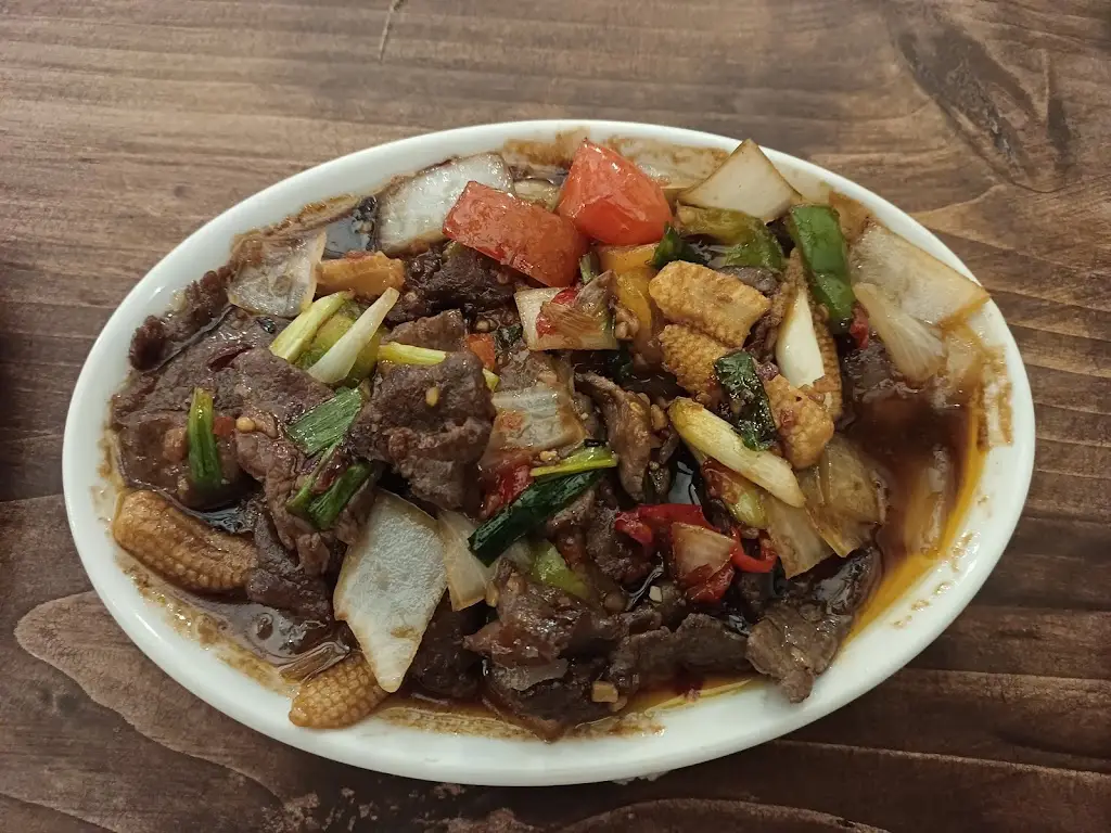 Sunshines 80's_Border-Clash Restaurant and Bar_Burton Latimer_review