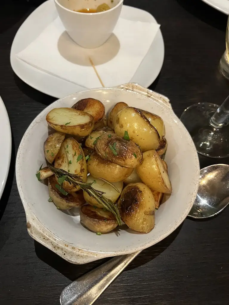 Ashish Kabra_Casa Di Roma_Burton Latimer_review