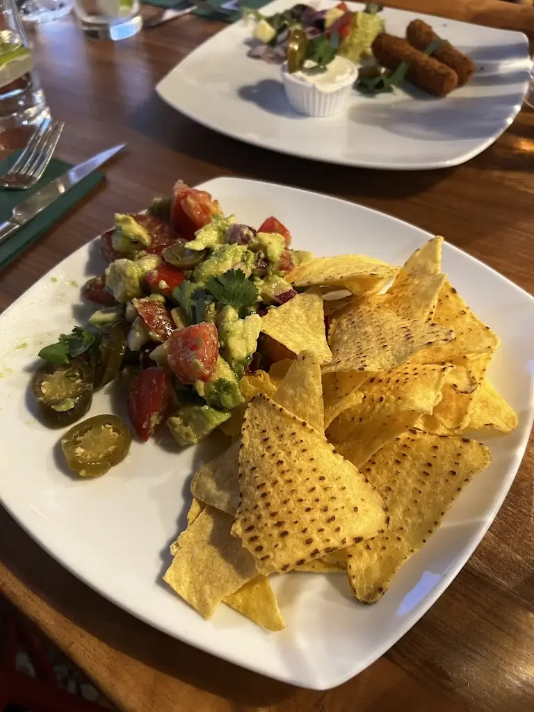 Ashish Kabra_Mexican Fire Garden_Burton Latimer_review