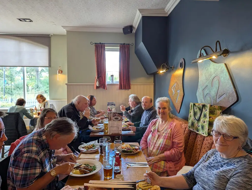 Heather Hannant_Park House_Burton Latimer_review